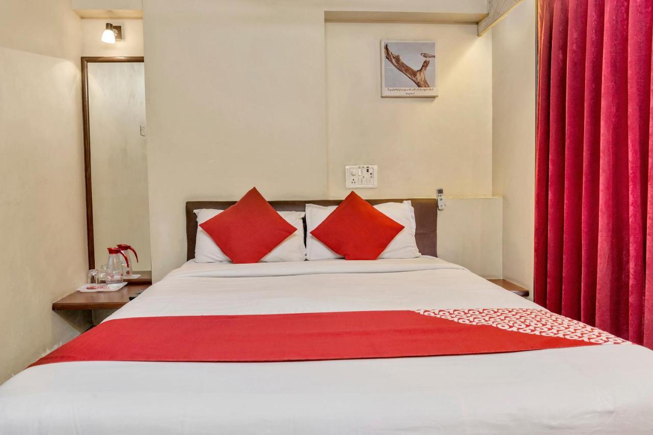 Malad Konark Apartment מראה חיצוני תמונה