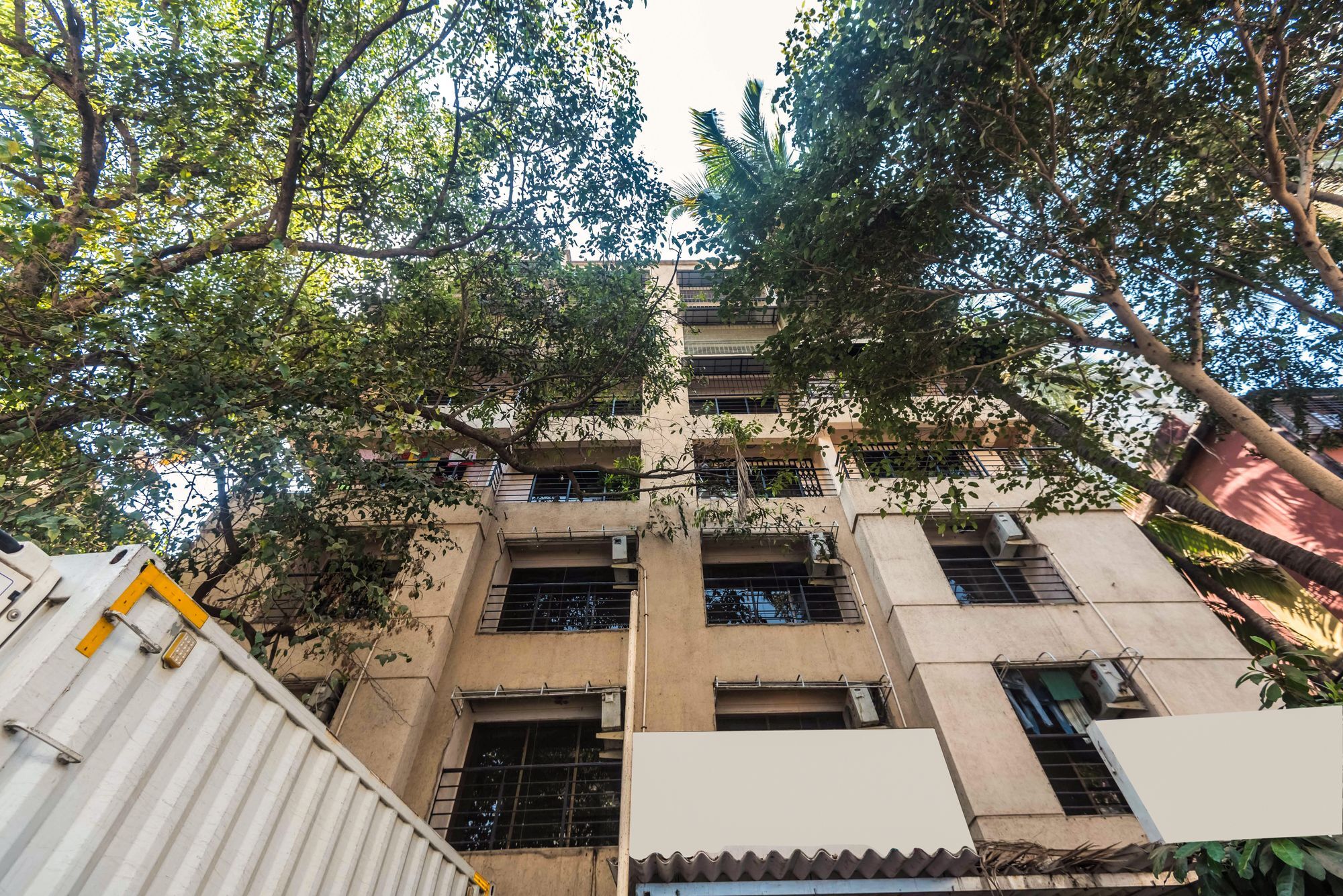 Malad Konark Apartment מראה חיצוני תמונה